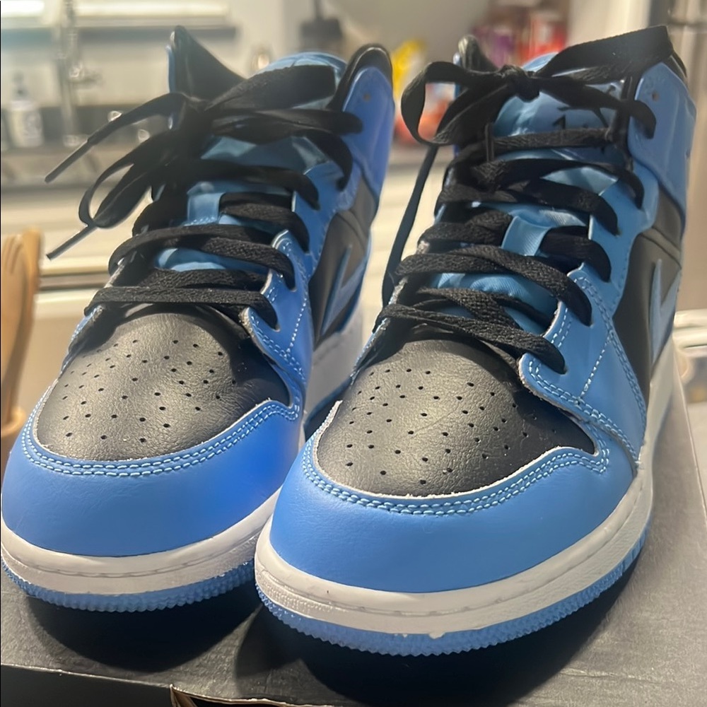 Jordan Blue and Black Sneakers High-Top Basketball Style